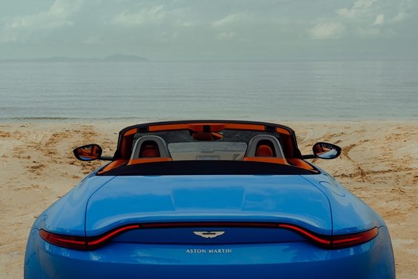 Aston Martin Vantage Roadster
