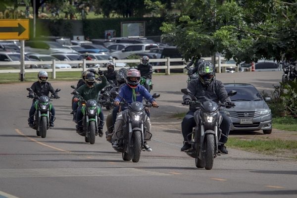 Dominar Rides 12