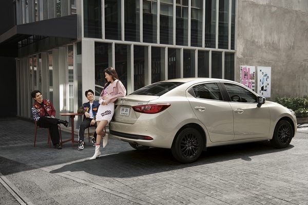 Mazda 2