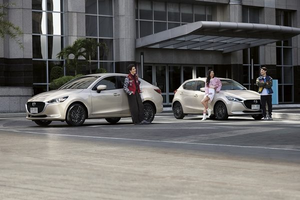 Mazda 2