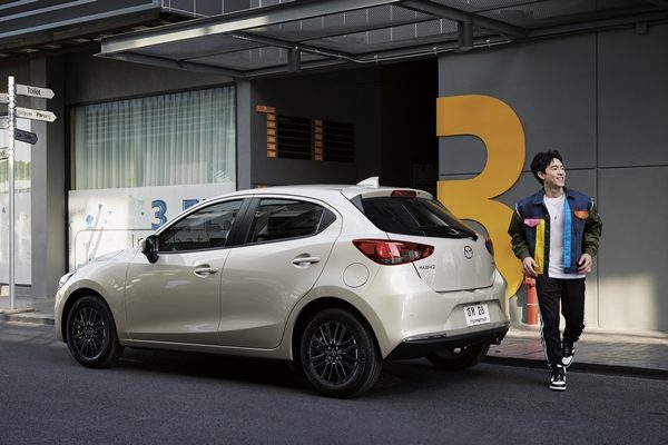 Mazda 2