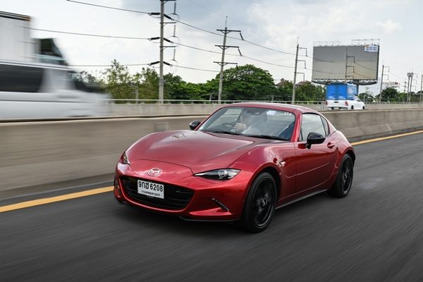 MAZDA SKYACTIV CARAVAN