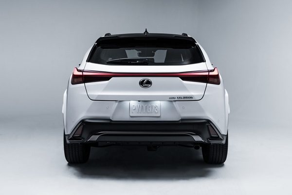 Lexus_UX