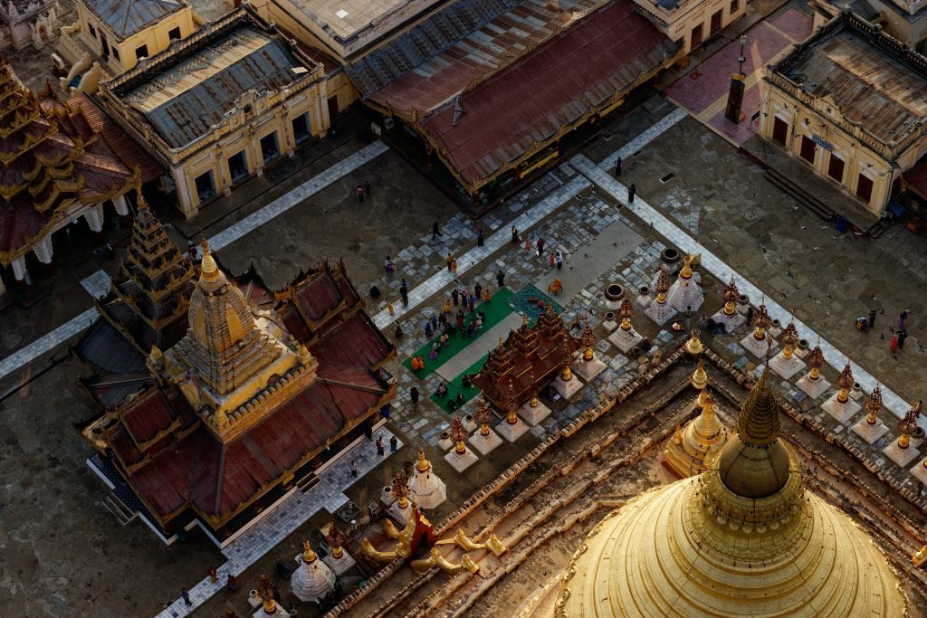 เจดีย์ชเวสิกอง เมืองพุกาม ประเทศพม่า