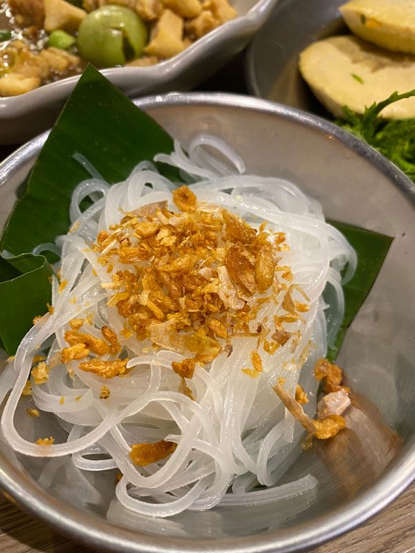 เส้นเล็ก