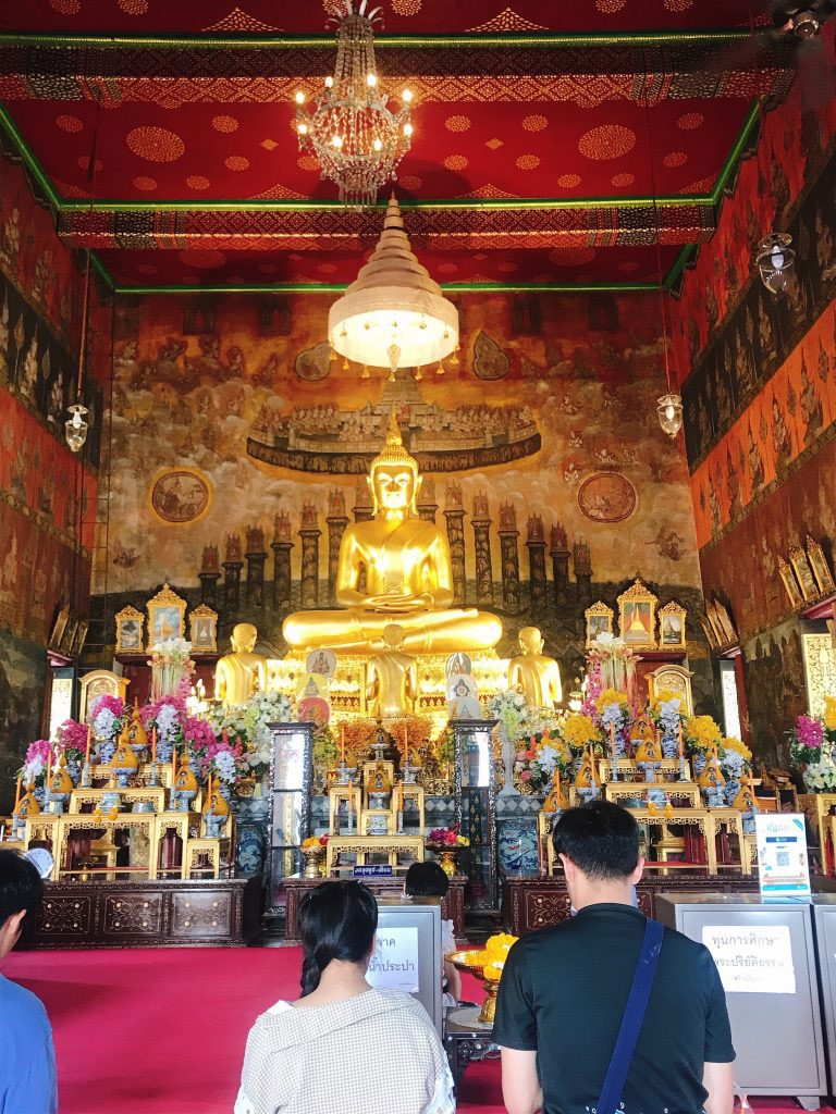 พระประธาน
