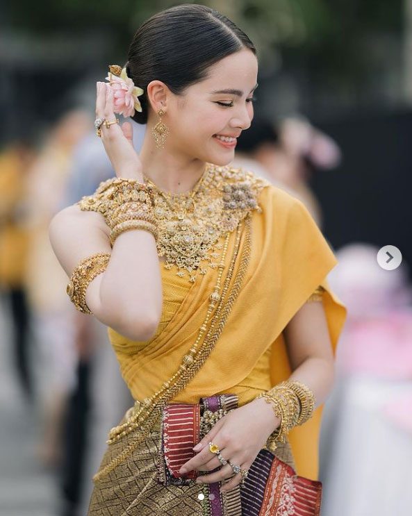 ญาญ่า อุรัสยา