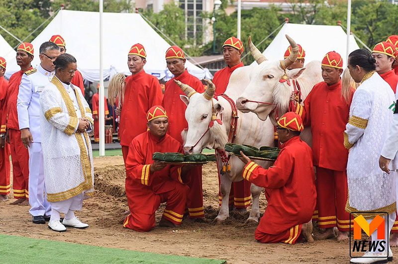 พระโค