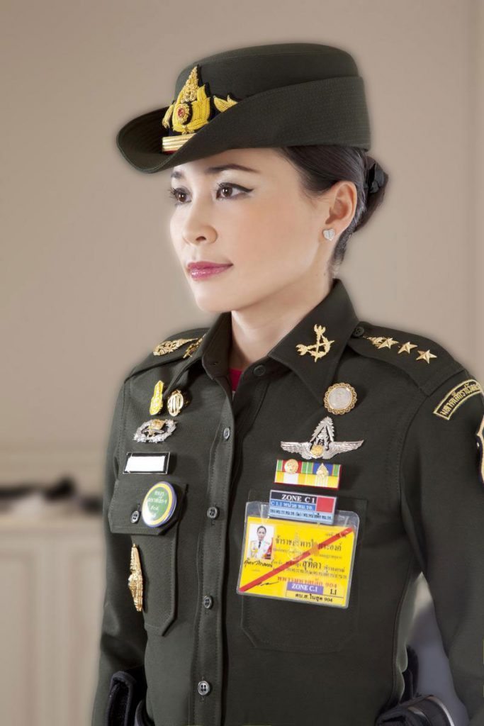 ทรงราชการทหาร