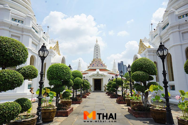วัดสวย ฝั่งธนฯ