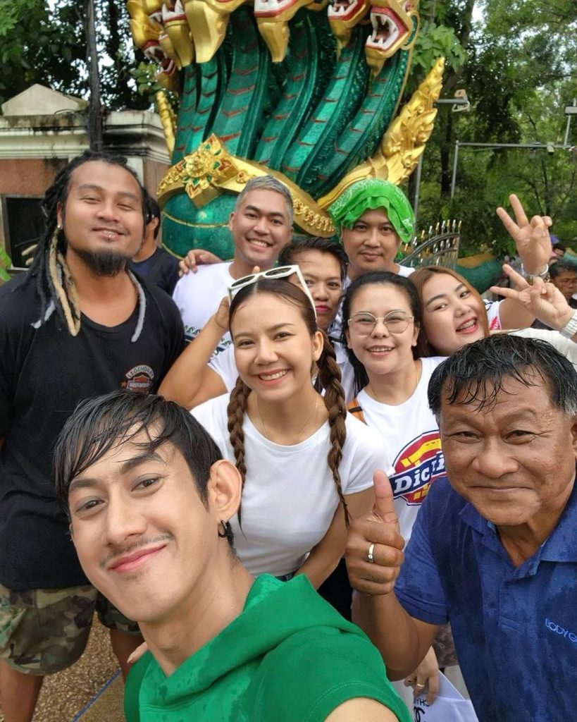 จ๊ะ อาร์สยาม จัดทริปกราบสักการะพญานาค คำชะโนด อุดรธานี 