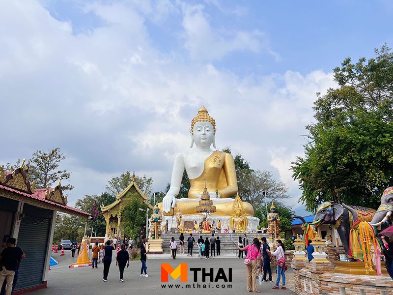 วัดพระธาตุดอยคำ