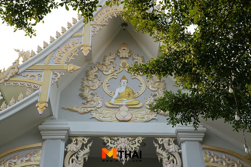 วิหารหลวงพ่อทันใจ