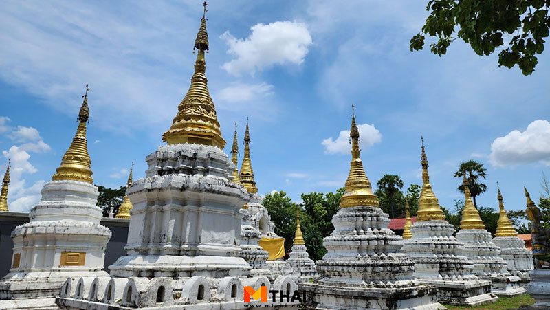 องค์พระธาตุเจดีย์ซาว