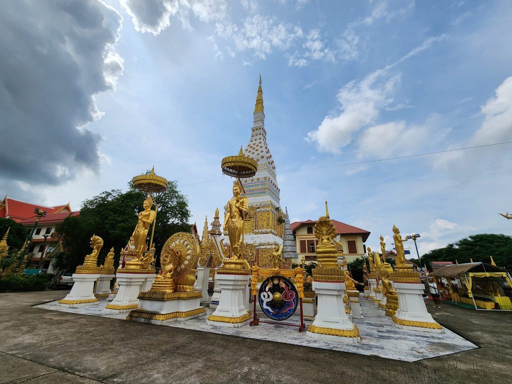 พระธาตุนคร พระธาตุประจำวันเสาร์