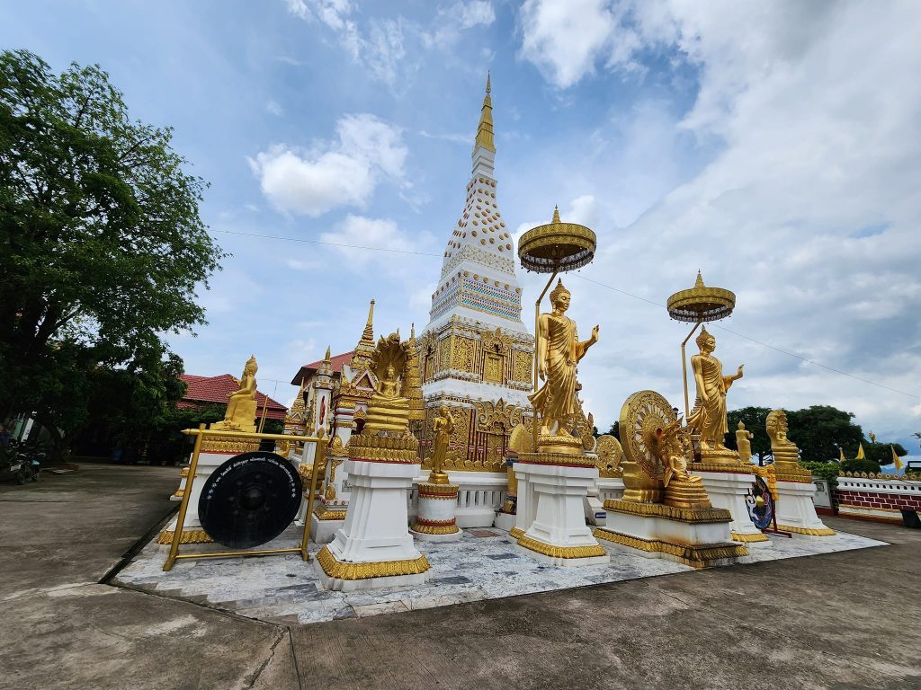 พระธาตุนคร พระธาตุประจำวันเสาร์