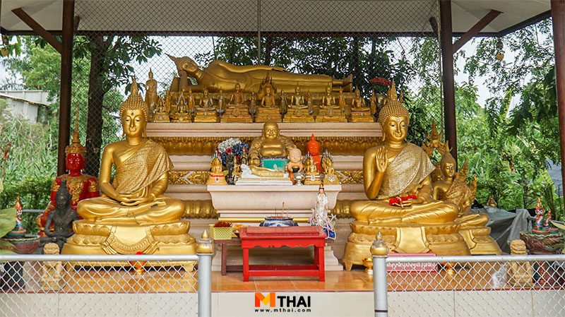 พระนอน