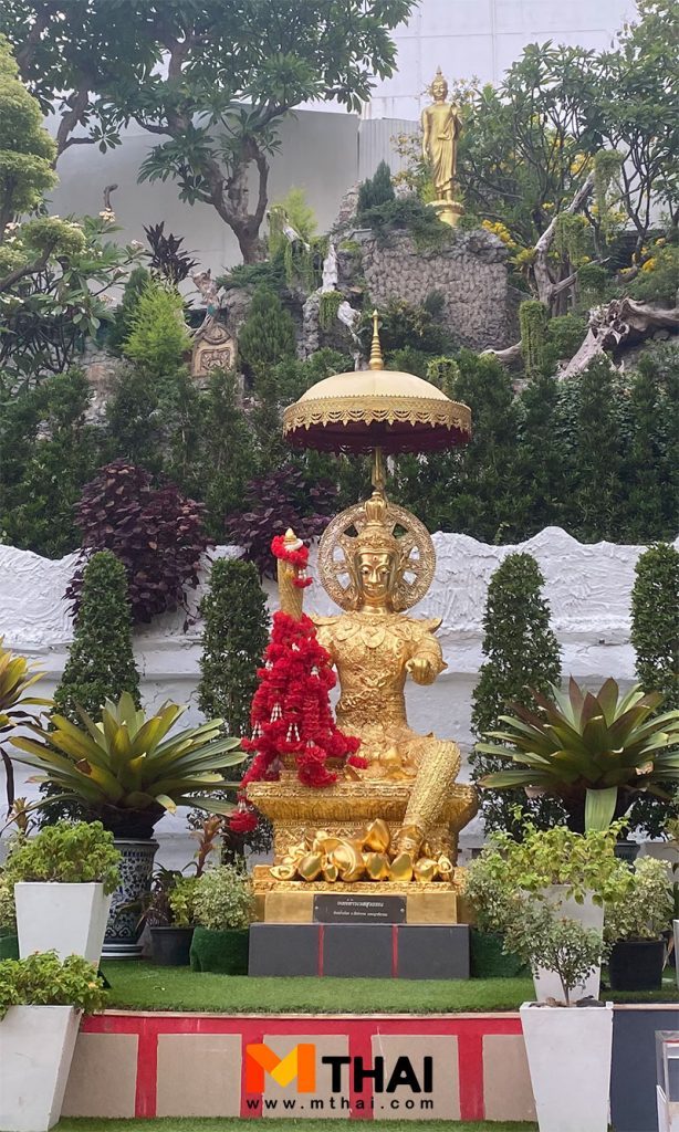 ท้าวเวสสุวรรณ วัดสระเกศ