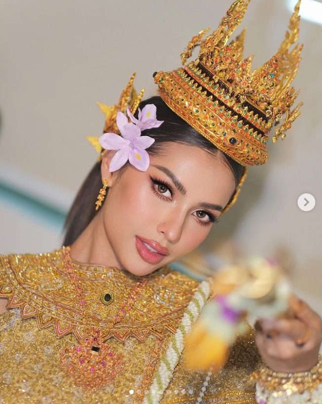 แอนโทเนีย นางสงกรานต์