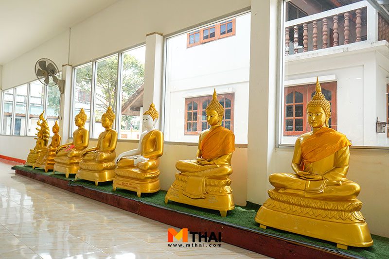 พระ