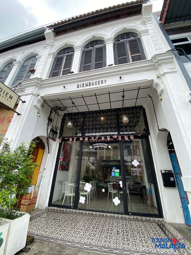 Diem Bakery