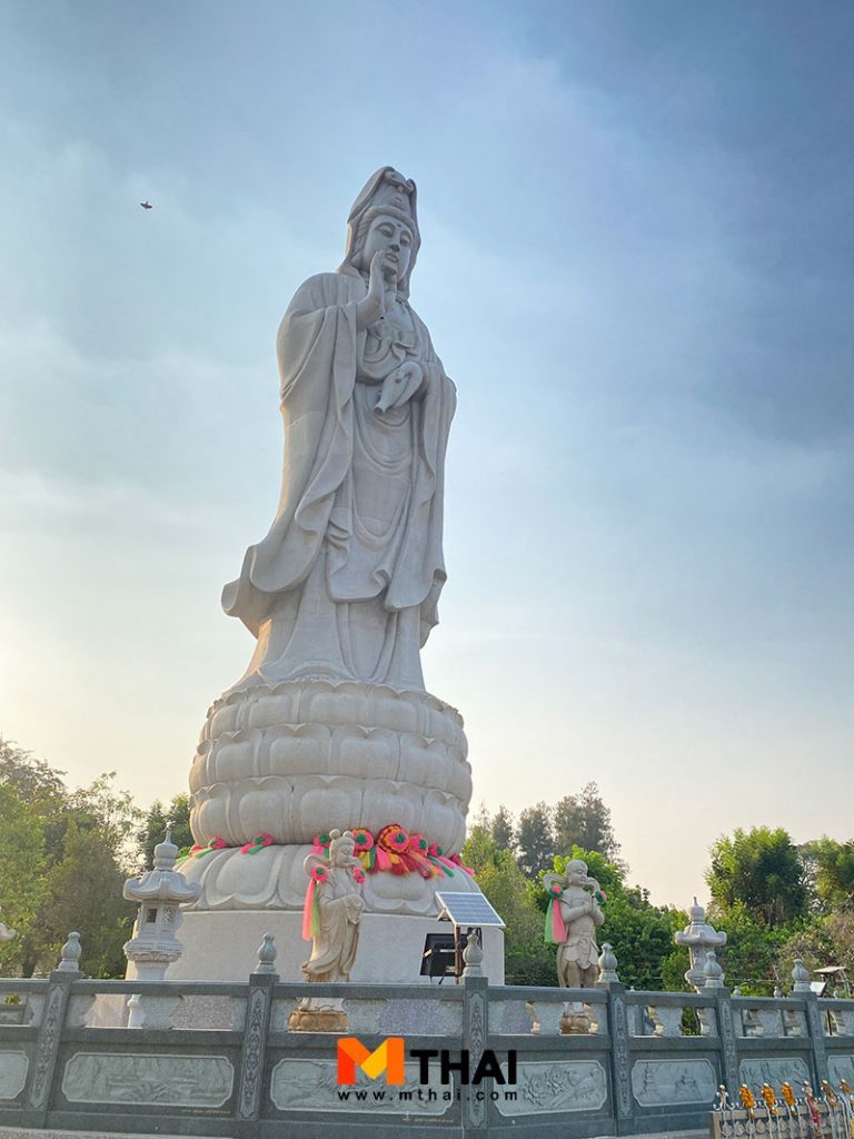 พระโพธิสัตว์กวนอิม ปางประทานพร