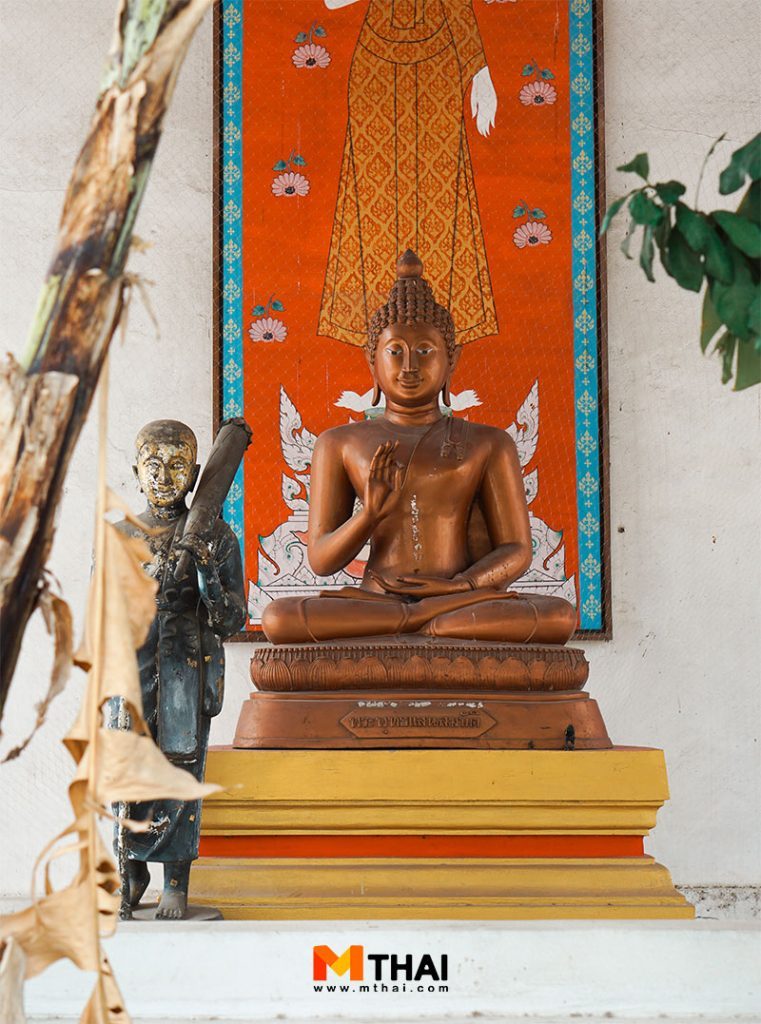 พระพุทธรูปปางประทานพร