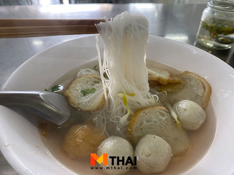 เส้นก๋วยเตี๋ยว