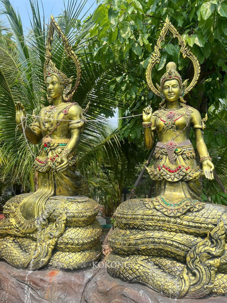 พ่อปู่ศรีสุทโธ แม่ย่าศรีปทุมมา
