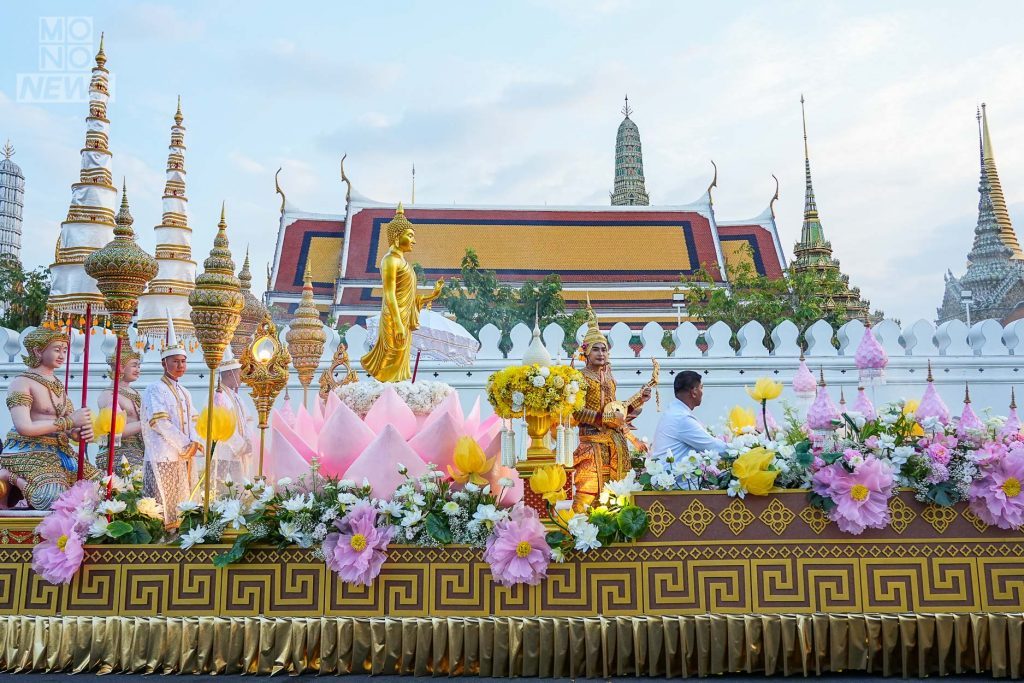 พระ