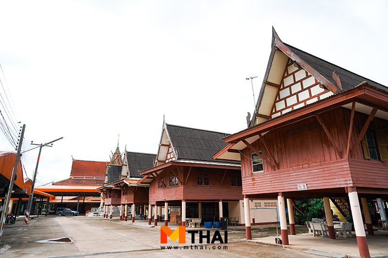 กุฏิ