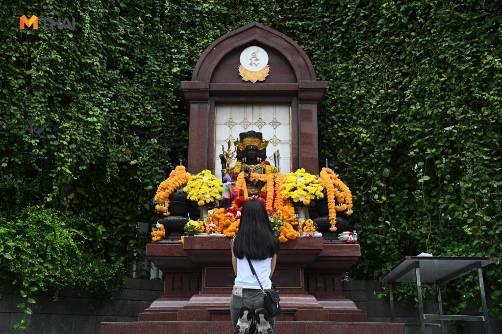 ขอพรความรัก