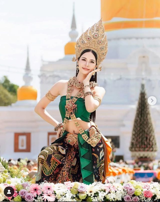 งานนมัสการพระบรมธาตุนาดูน