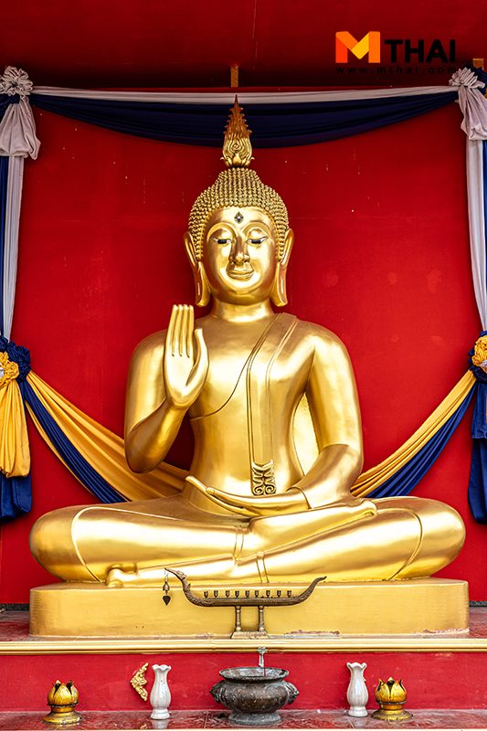 พระ