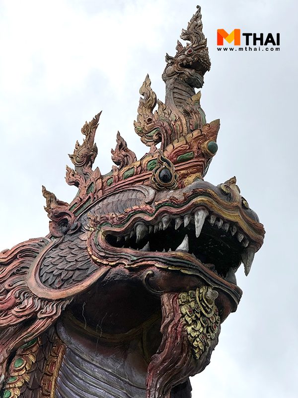 องค์พญามุจลินท์นาคราช