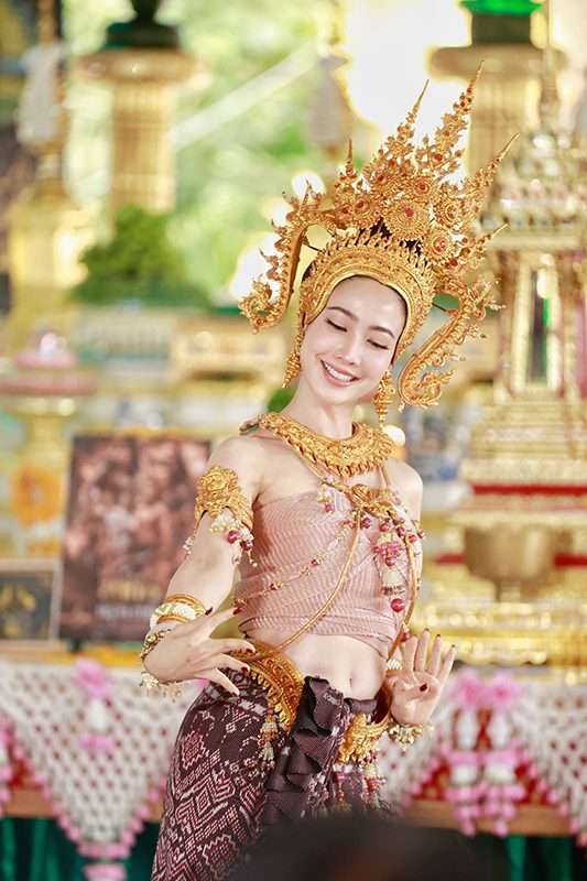 รำถวายพญานาค
