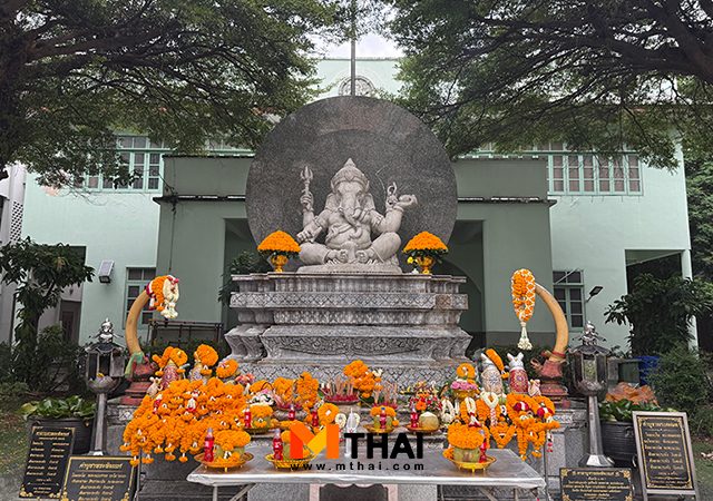 ไหว้พระพิฆเนศ วังหน้า