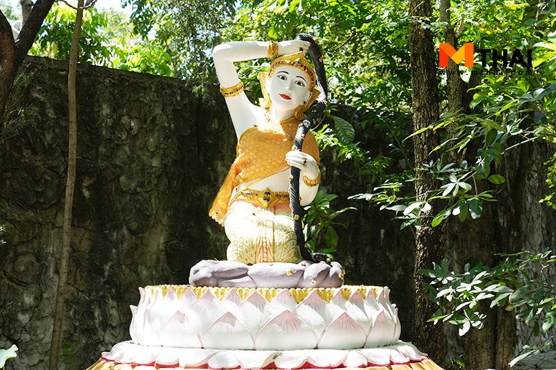 พระแม่ธรณี