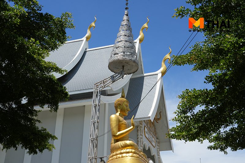 วัดหลวงพ่อเพชร