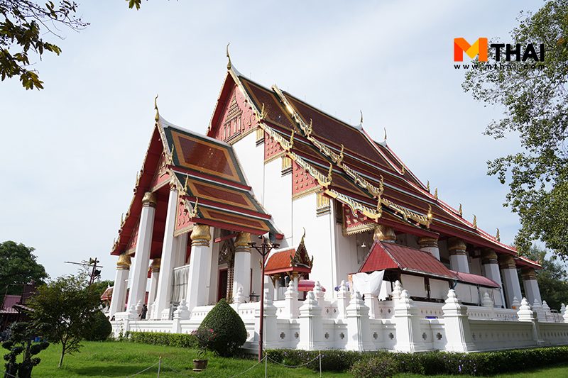วิหารพระมงคลบพิตร