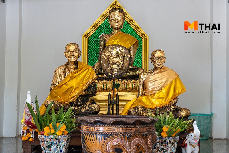 วิหารหลวงปู่สุข