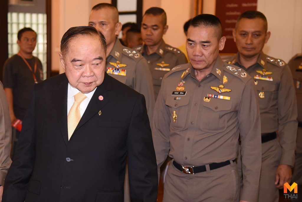 พล.อ.ประวิตร วงษ์สุวรรณ 