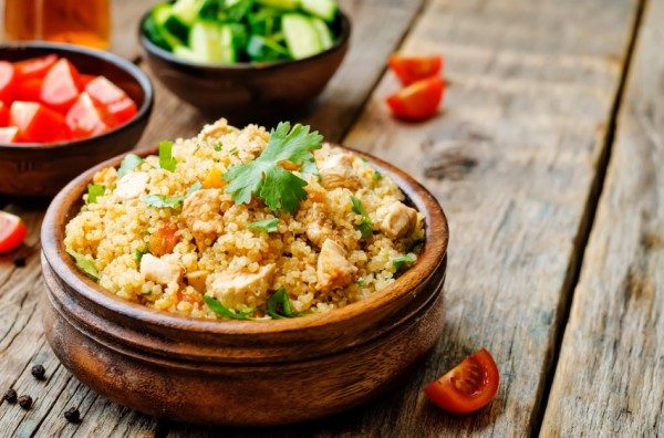 quinoa pilaf with chicken and vegetables