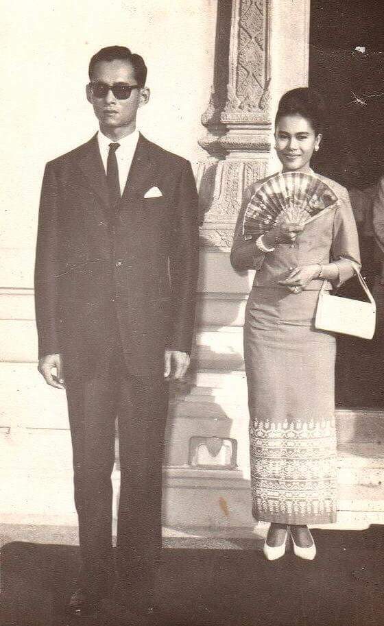 ชุดไทยเรือนต้น