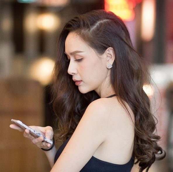 ฝ้าย เวฬุรีย์