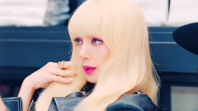 Lisa Blackpink