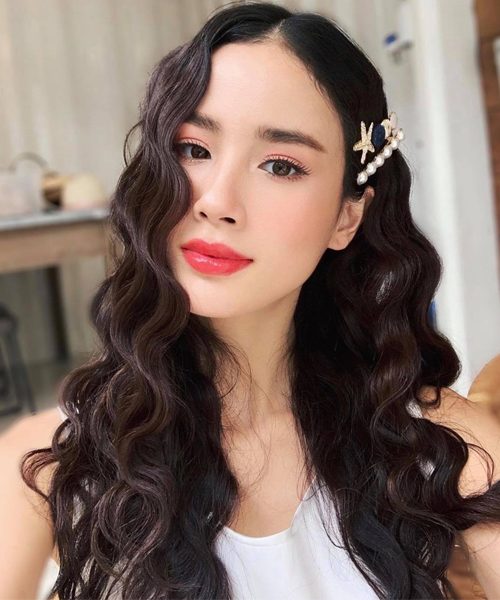 แต่งหน้า ผมดำ