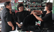 พาณิชย์ตรวจตลาดเมืองกรุงเก่า พบเสื้อโปโลดำขาดแคลน