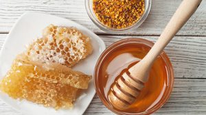 สูตรผิวหน้าเปล่งปลั่ง ทำเองง่ายๆ ด้วย แอปเปิ้ล+น้ำผึ้ง