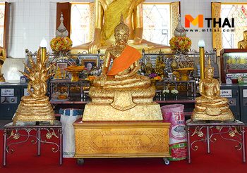 กราบหลวงพ่อโต วัดยาง พระอารามหลวง ย่านอ่อนนุช กรุงเทพฯ